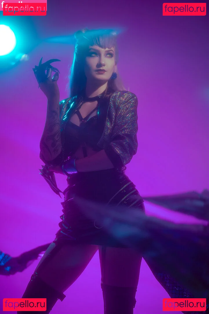 Vixena Siren Onlyfans Photo Gallery 