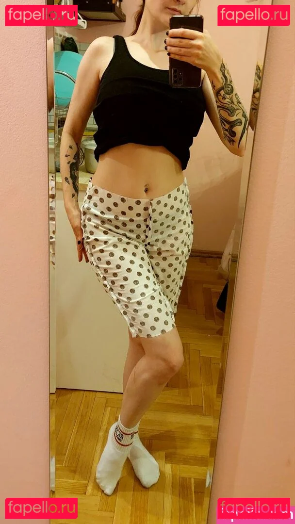 Vixena Siren Onlyfans Photo Gallery 