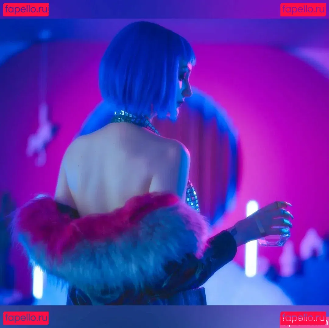 Vixena Siren Onlyfans Photo Gallery 