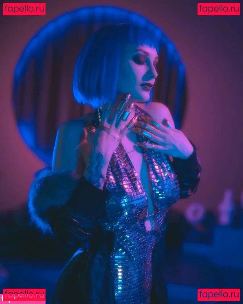 Vixena Siren Onlyfans Photo Gallery 