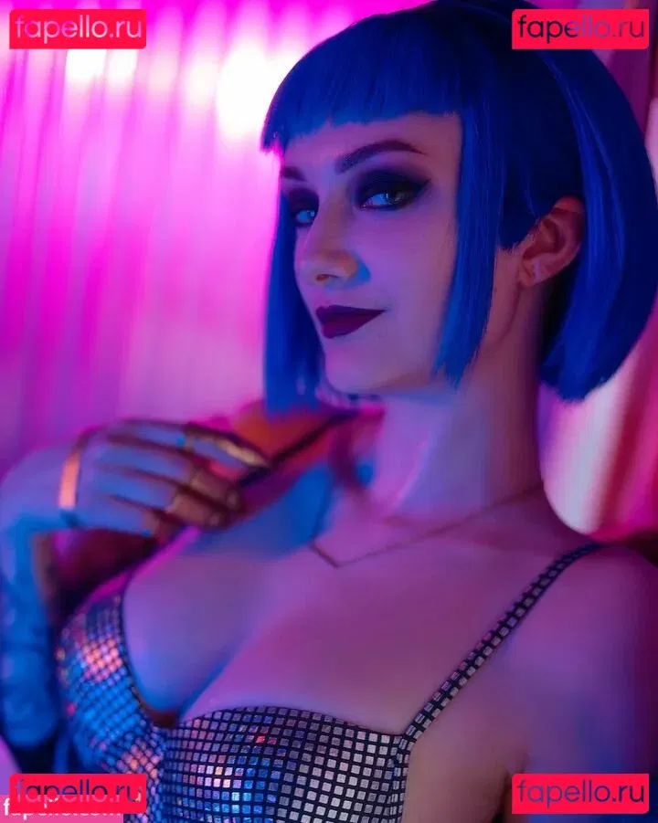 Vixena Siren Onlyfans Photo Gallery 