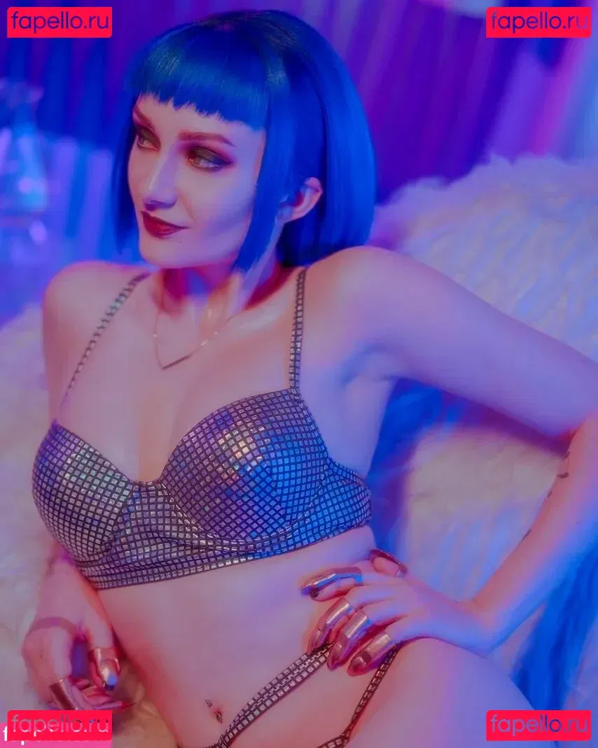 Vixena Siren Onlyfans Photo Gallery 