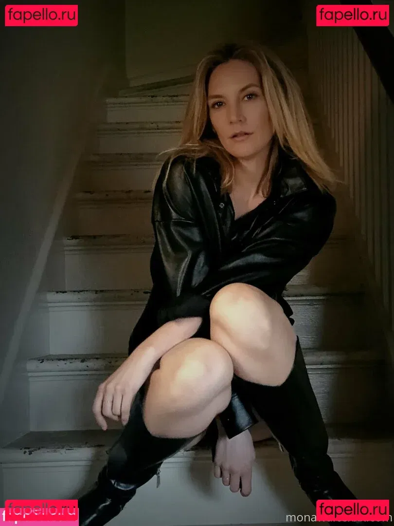 monawalesxxx Onlyfans Photo Gallery 