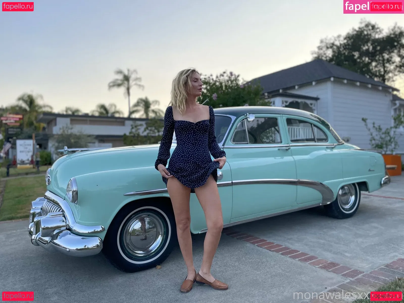 monawalesxxx Onlyfans Photo Gallery 