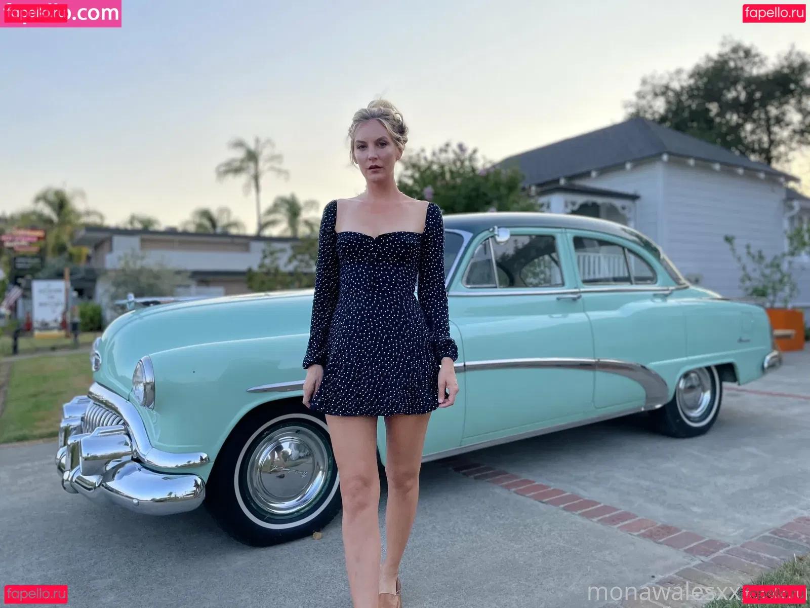 monawalesxxx Onlyfans Photo Gallery 