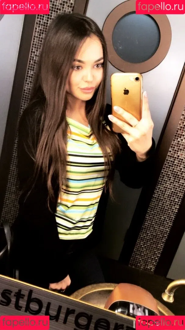 xlimonade Onlyfans Photo Gallery 