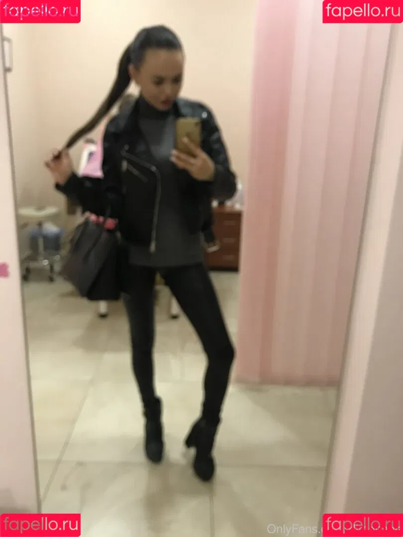xlimonade Onlyfans Photo Gallery 