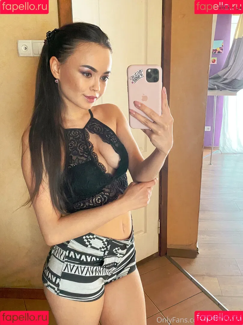 xlimonade Onlyfans Photo Gallery 