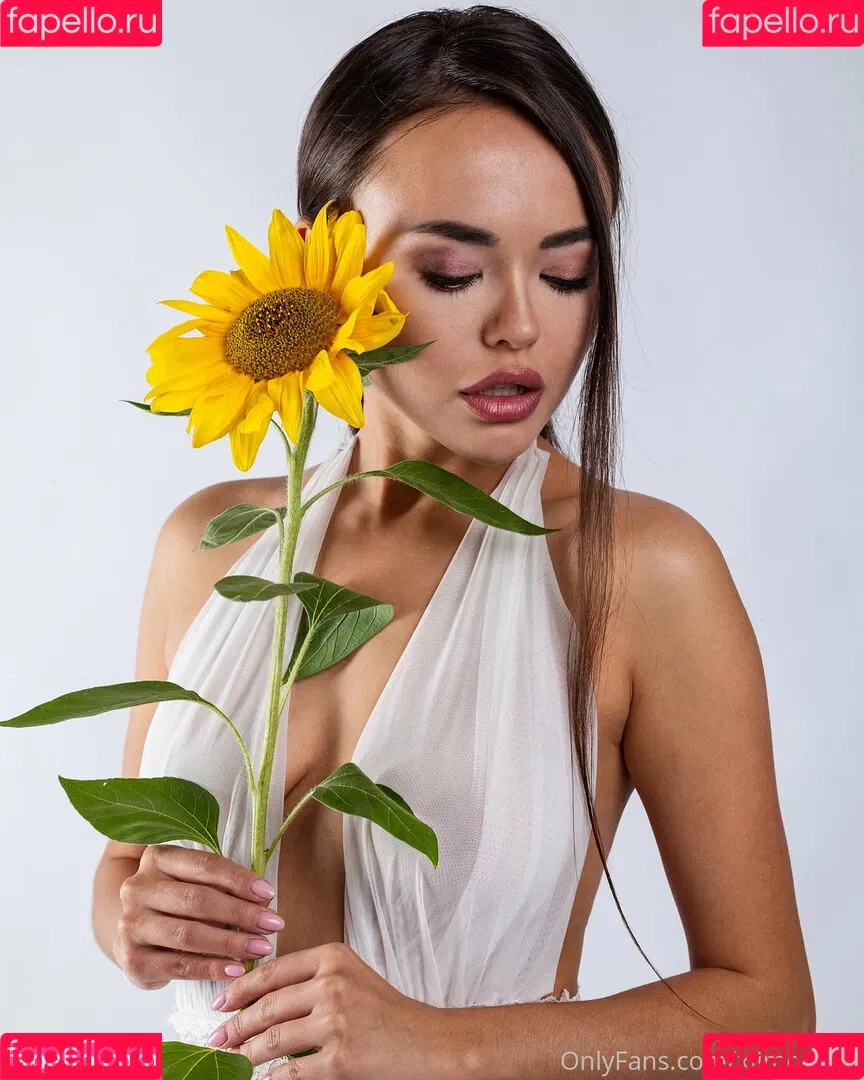 xlimonade Onlyfans Photo Gallery 