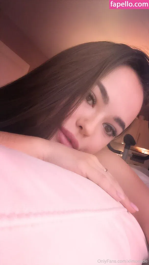 xlimonade Onlyfans Photo Gallery 