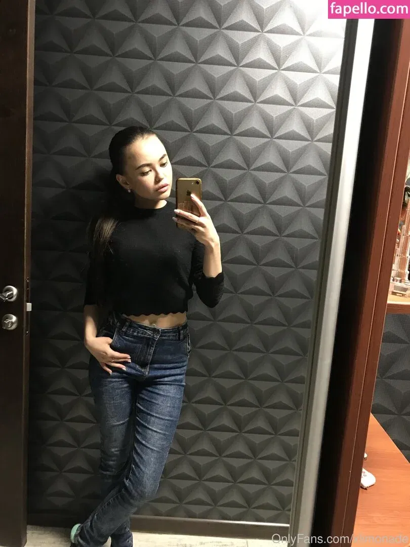 xlimonade Onlyfans Photo Gallery 