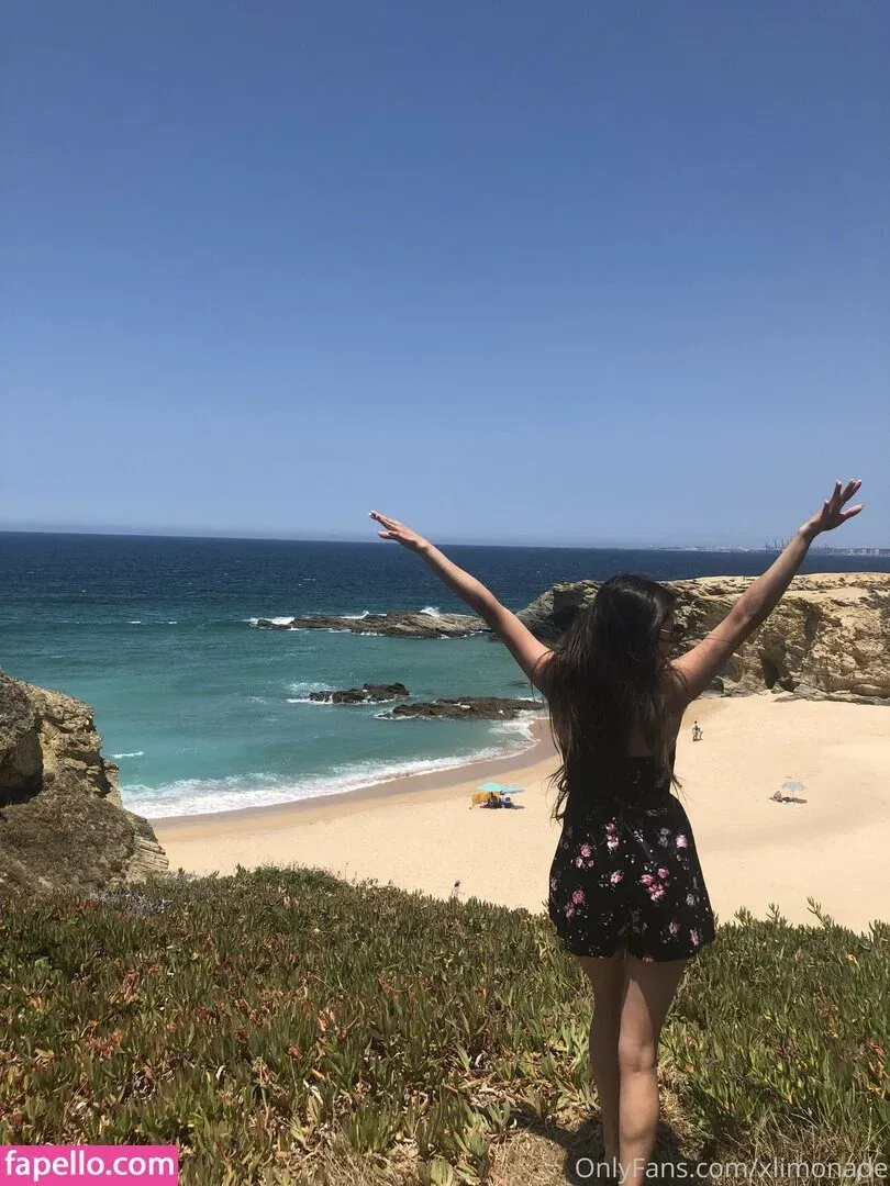 xlimonade Onlyfans Photo Gallery 