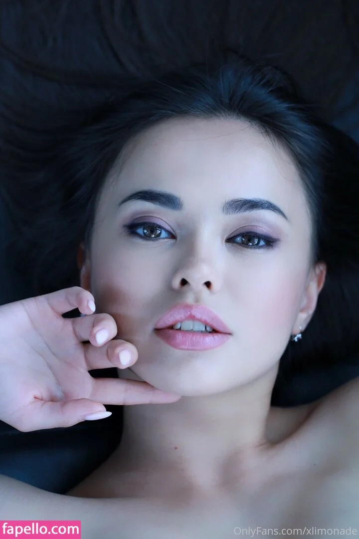 xlimonade Onlyfans Photo Gallery 