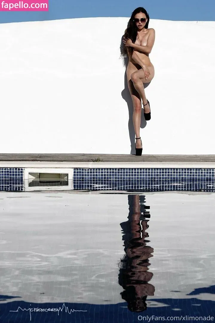 xlimonade Onlyfans Photo Gallery 