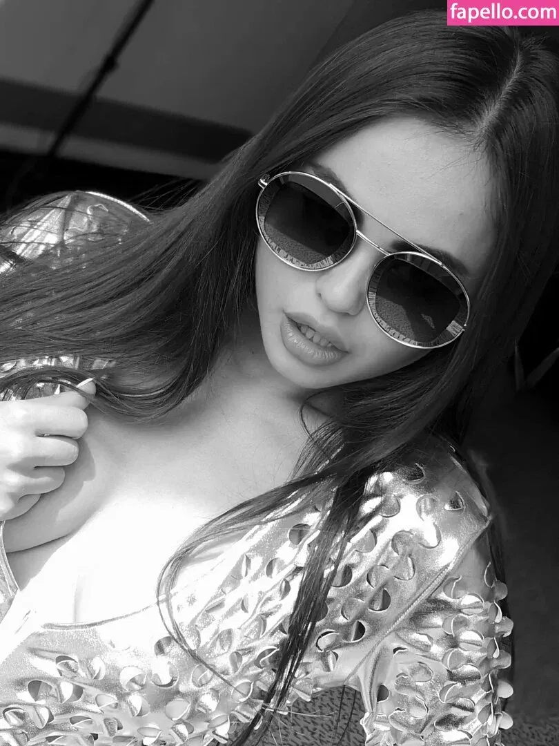 xlimonade Onlyfans Photo Gallery 