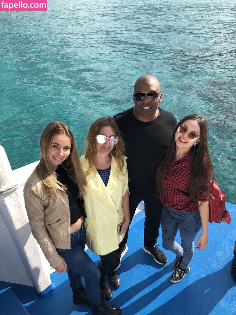 xlimonade Onlyfans Photo Gallery 