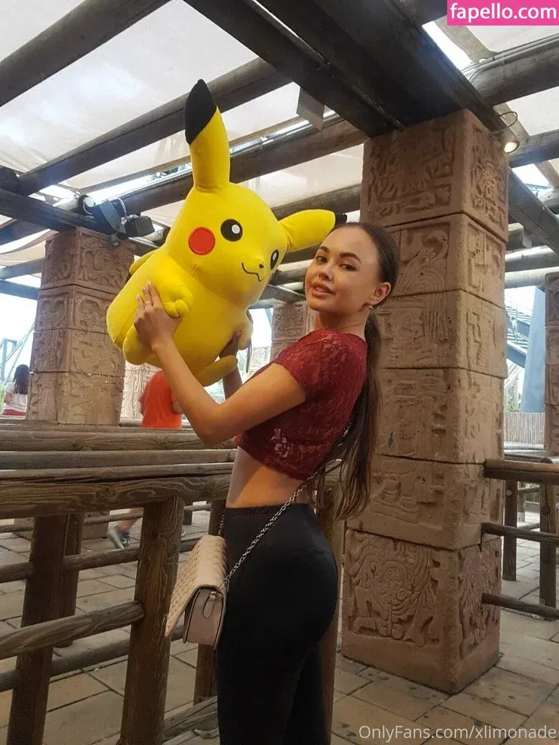 xlimonade Onlyfans Photo Gallery 