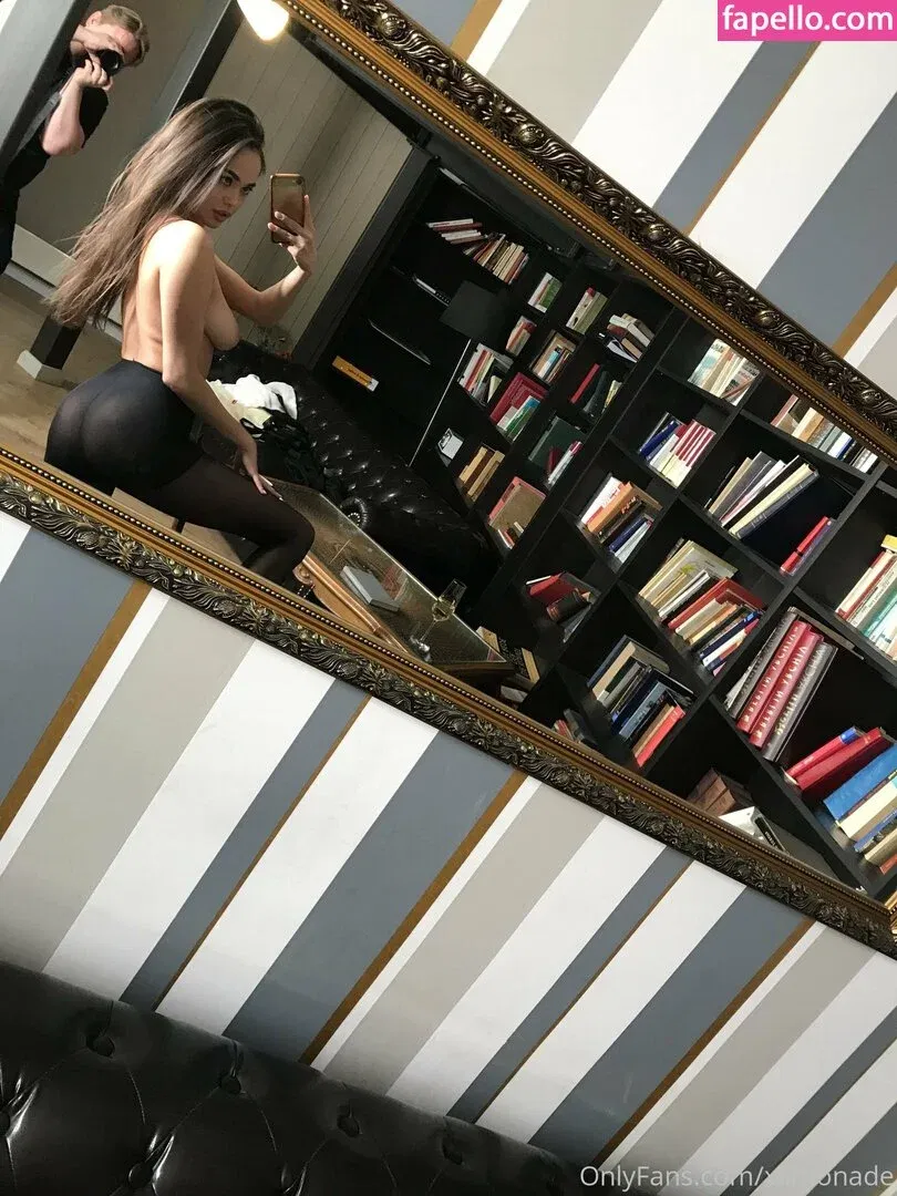 xlimonade Onlyfans Photo Gallery 