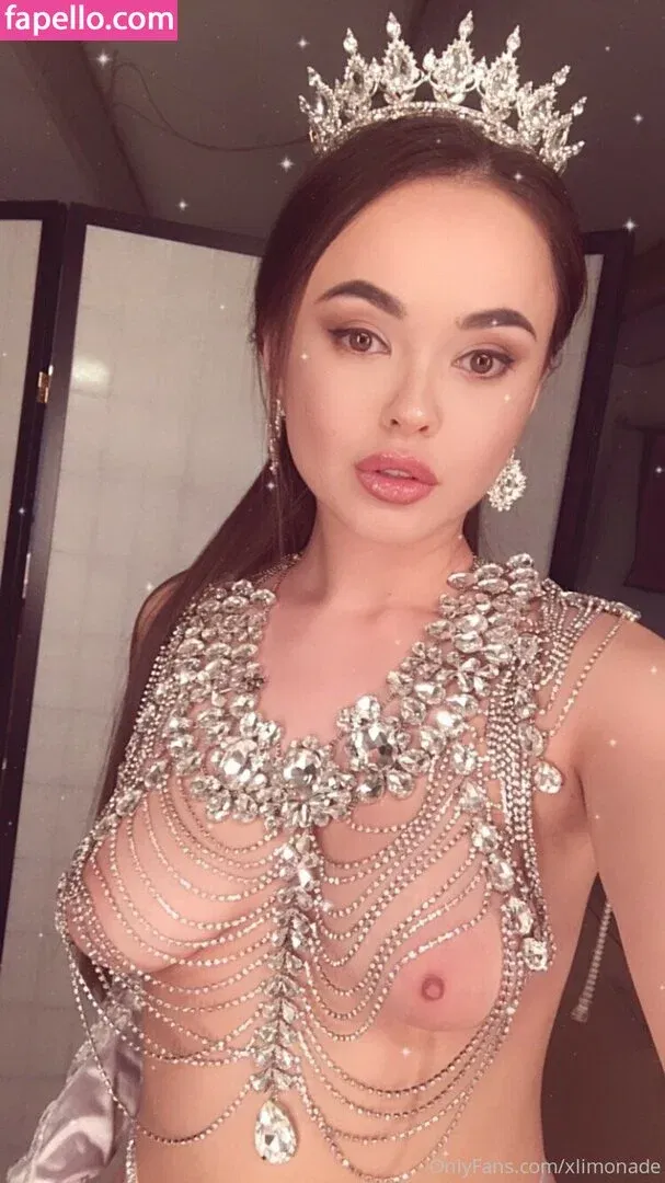 xlimonade Onlyfans Photo Gallery 