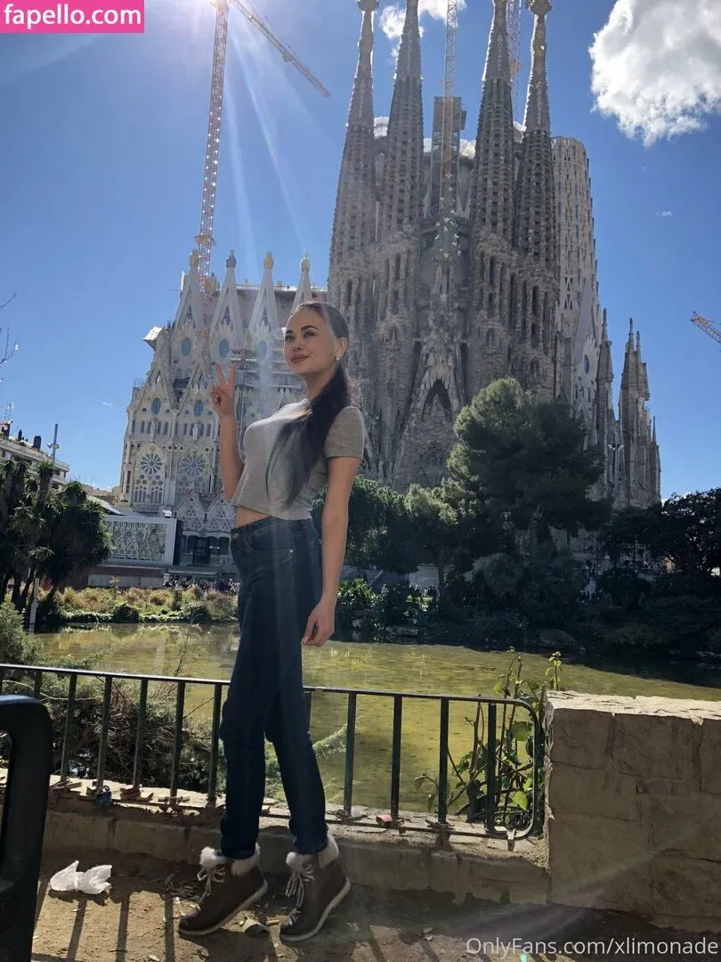 xlimonade Onlyfans Photo Gallery 