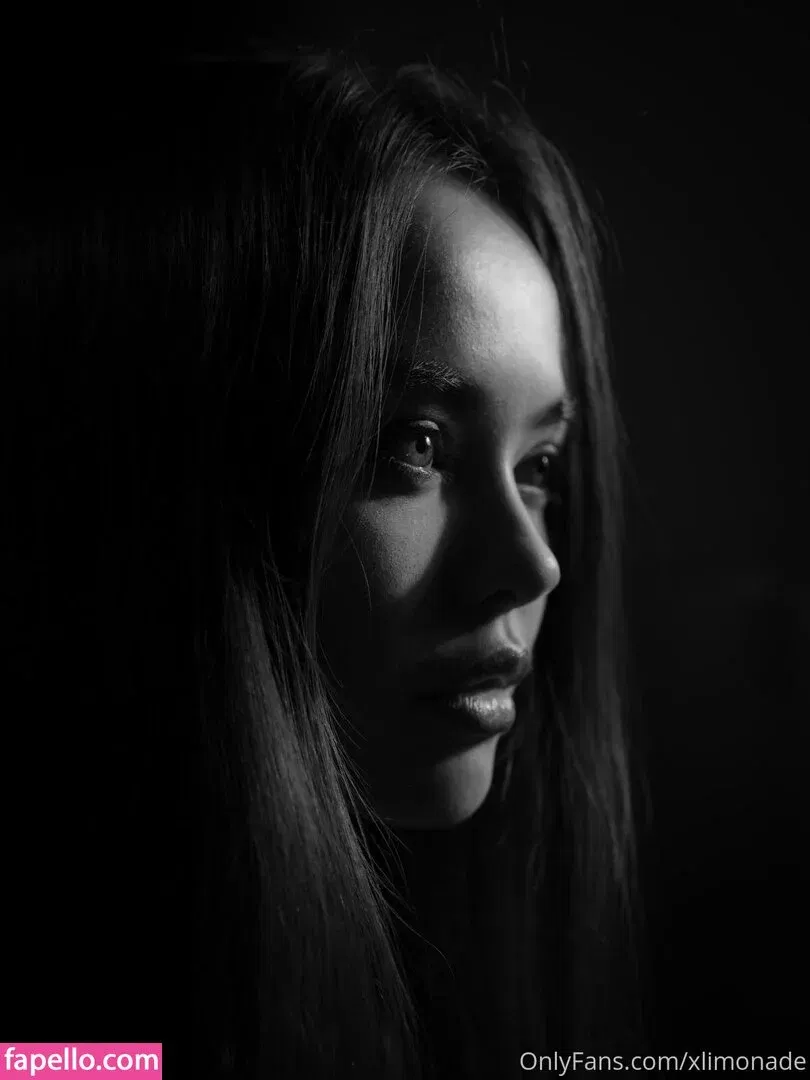 xlimonade Onlyfans Photo Gallery 