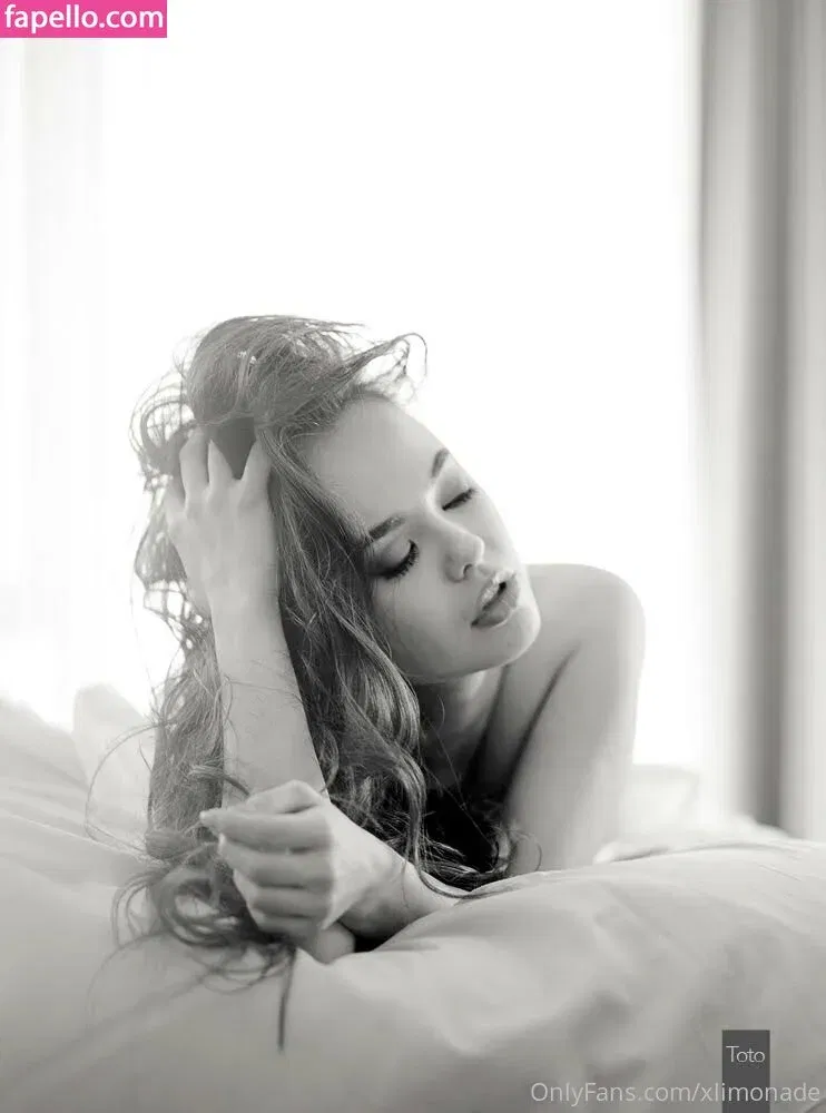 xlimonade Onlyfans Photo Gallery 