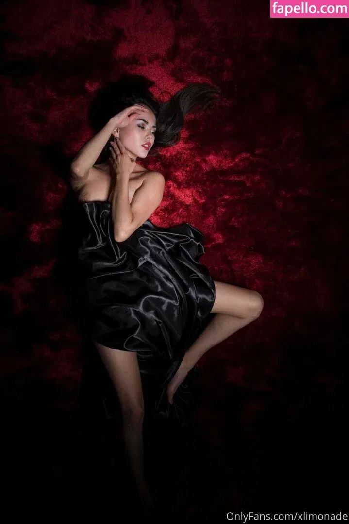 xlimonade Onlyfans Photo Gallery 