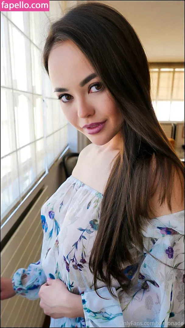 xlimonade Onlyfans Photo Gallery 