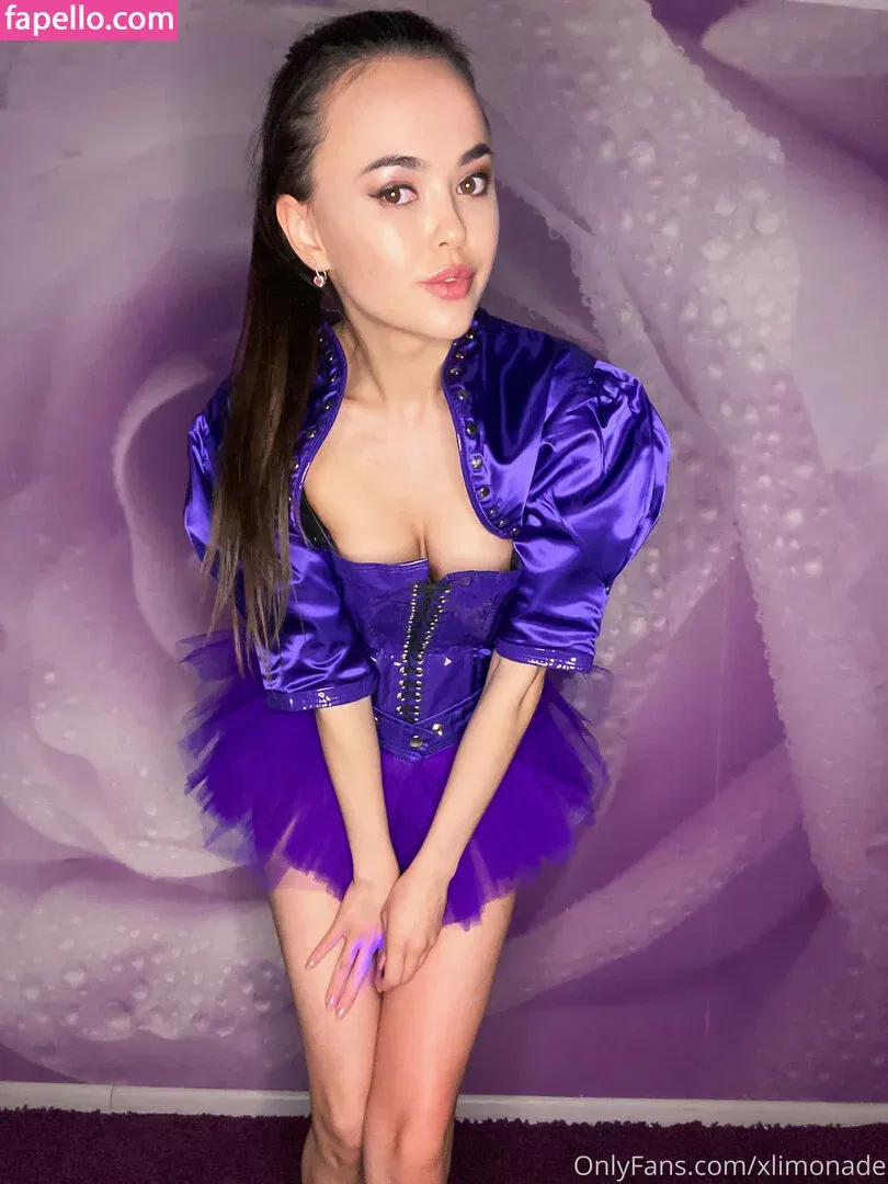 xlimonade Onlyfans Photo Gallery 