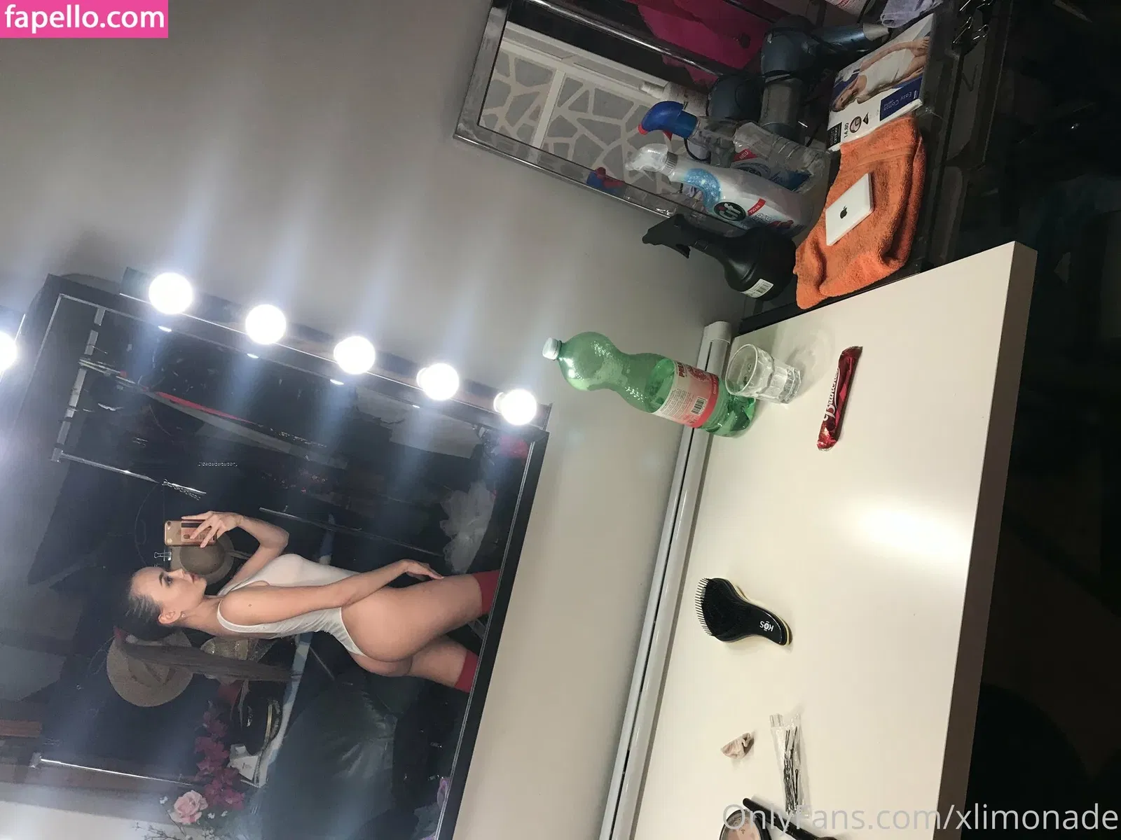 xlimonade Onlyfans Photo Gallery 