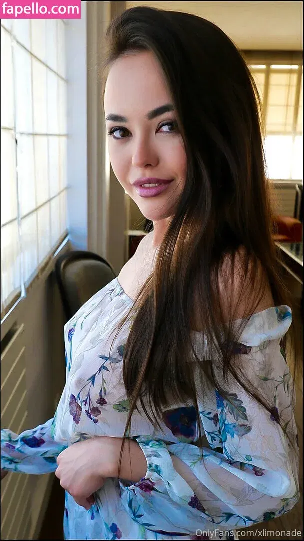 xlimonade Onlyfans Photo Gallery 