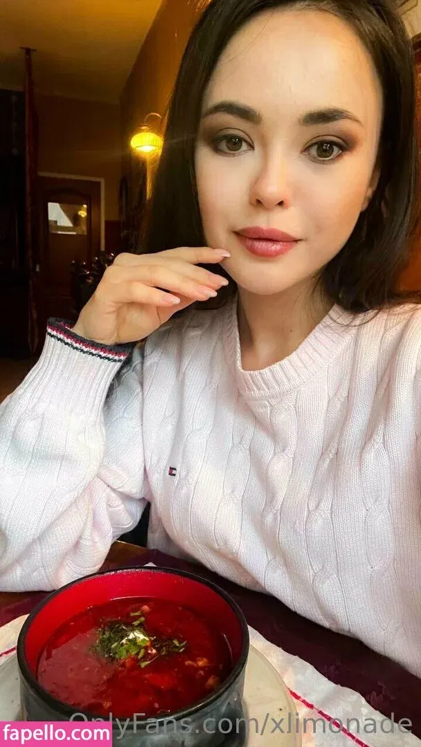 xlimonade Onlyfans Photo Gallery 