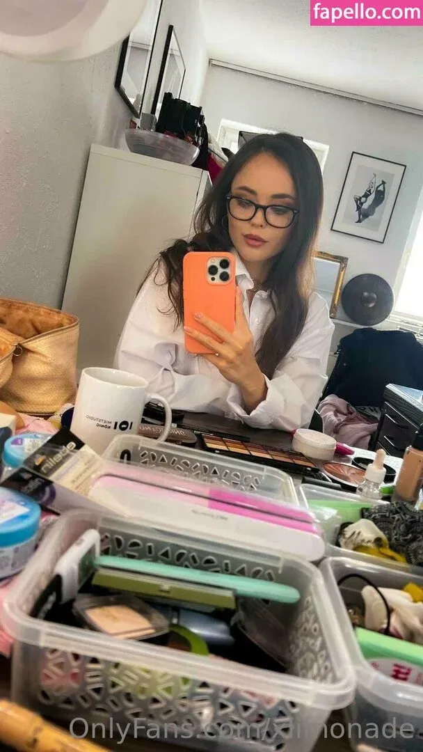 xlimonade Onlyfans Photo Gallery 