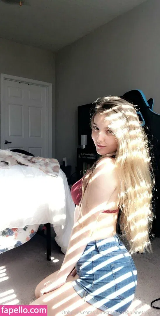 planetmonica Onlyfans Photo Gallery 