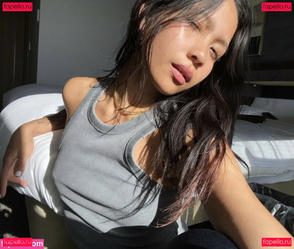 yacchi Onlyfans Photo Gallery 