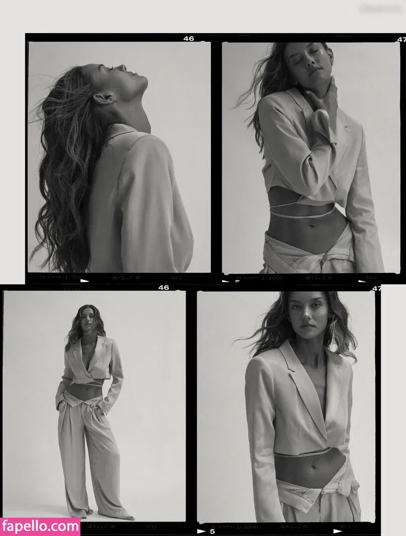 Nicola Cavanis Onlyfans Photo Gallery 