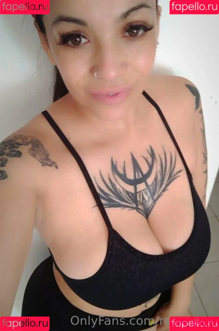 reinarock Onlyfans Photo Gallery 