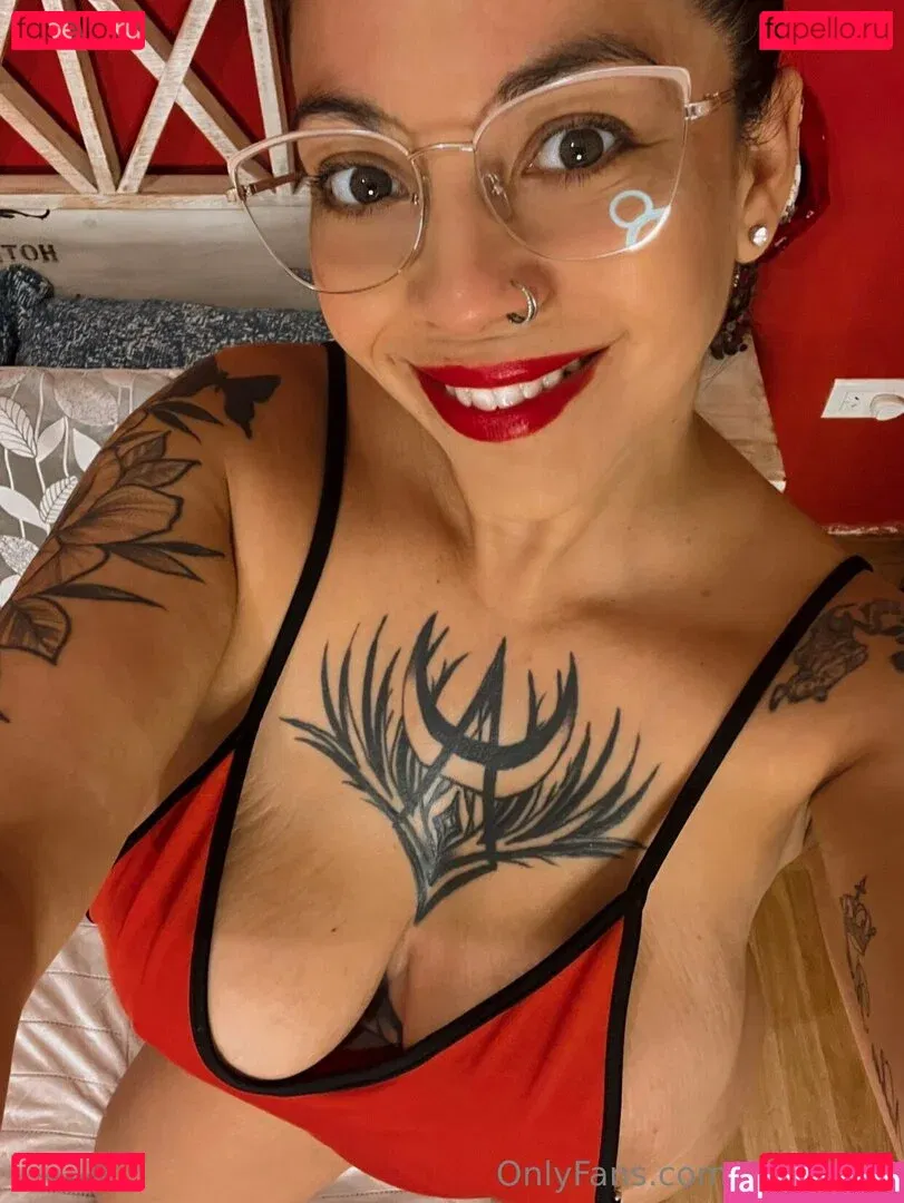 reinarock Onlyfans Photo Gallery 