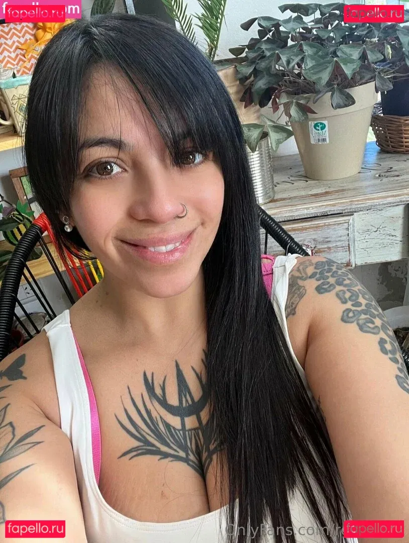 reinarock Onlyfans Photo Gallery 