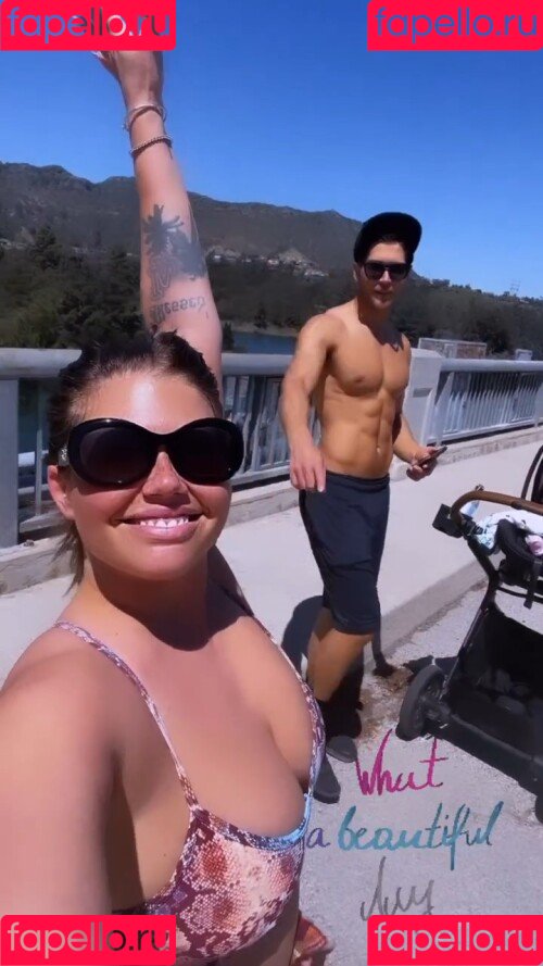 Chanel West Coast Onlyfans Photo Gallery 