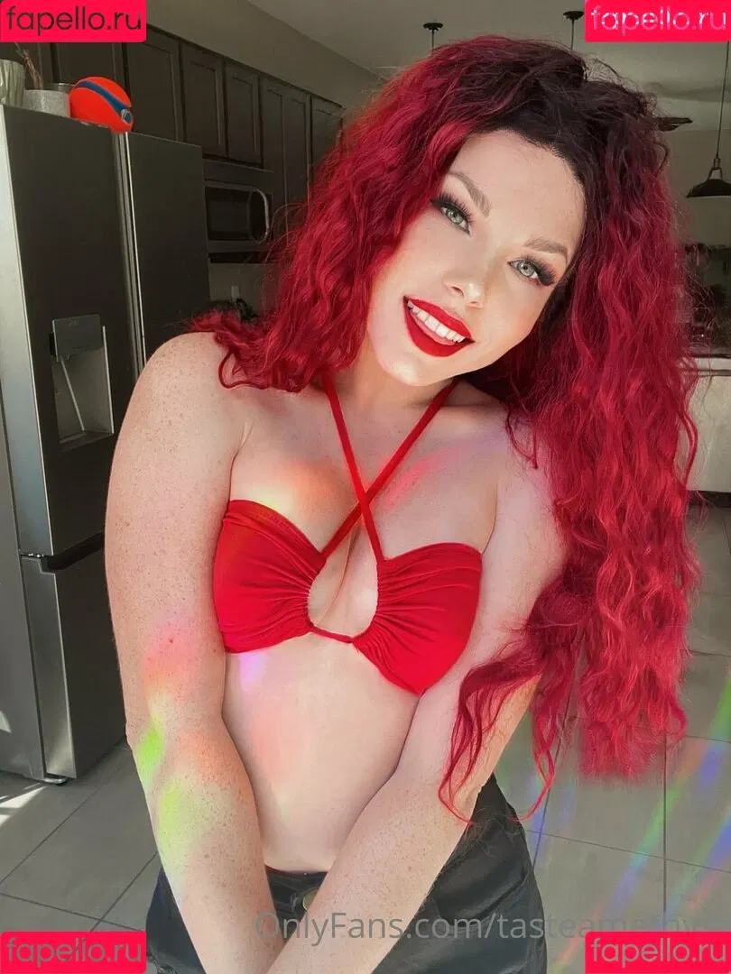 tasteamethyst Onlyfans Photo Gallery 