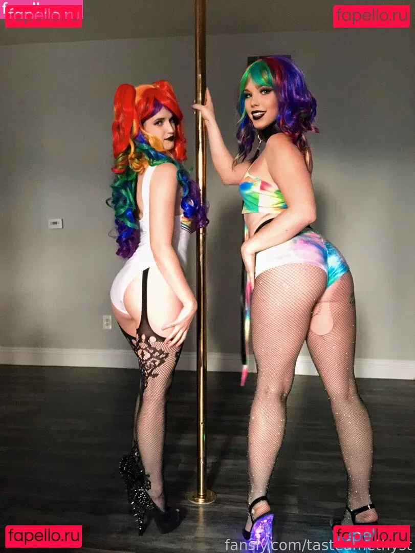 tasteamethyst Onlyfans Photo Gallery 