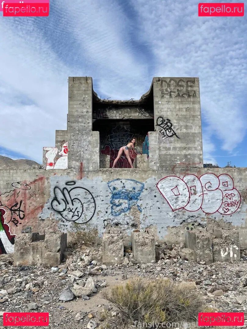 tasteamethyst Onlyfans Photo Gallery 