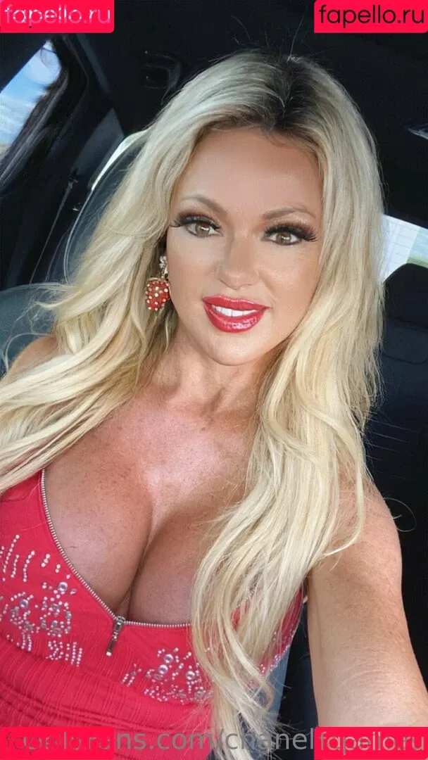 chanelstjames Onlyfans Photo Gallery 