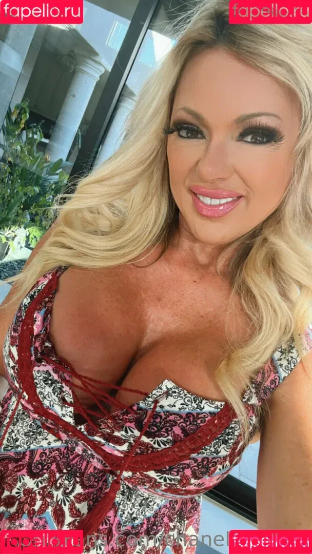 chanelstjames Onlyfans Photo Gallery 
