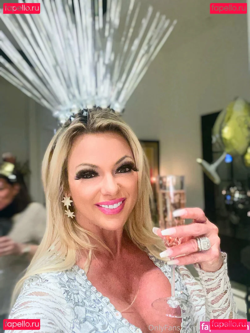 chanelstjames Onlyfans Photo Gallery 