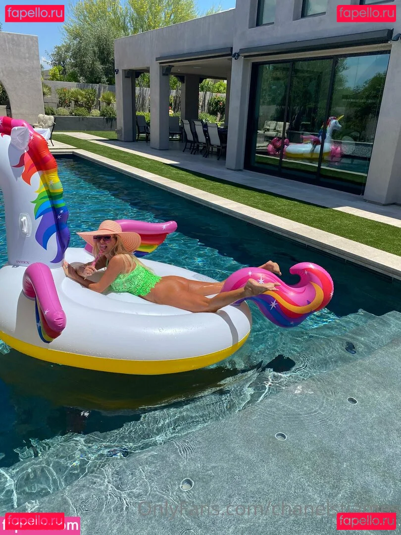 chanelstjames Onlyfans Photo Gallery 