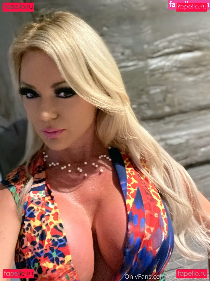 chanelstjames Onlyfans Photo Gallery 