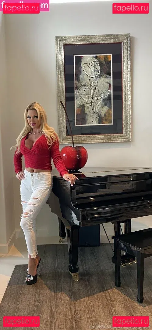 chanelstjames Onlyfans Photo Gallery 