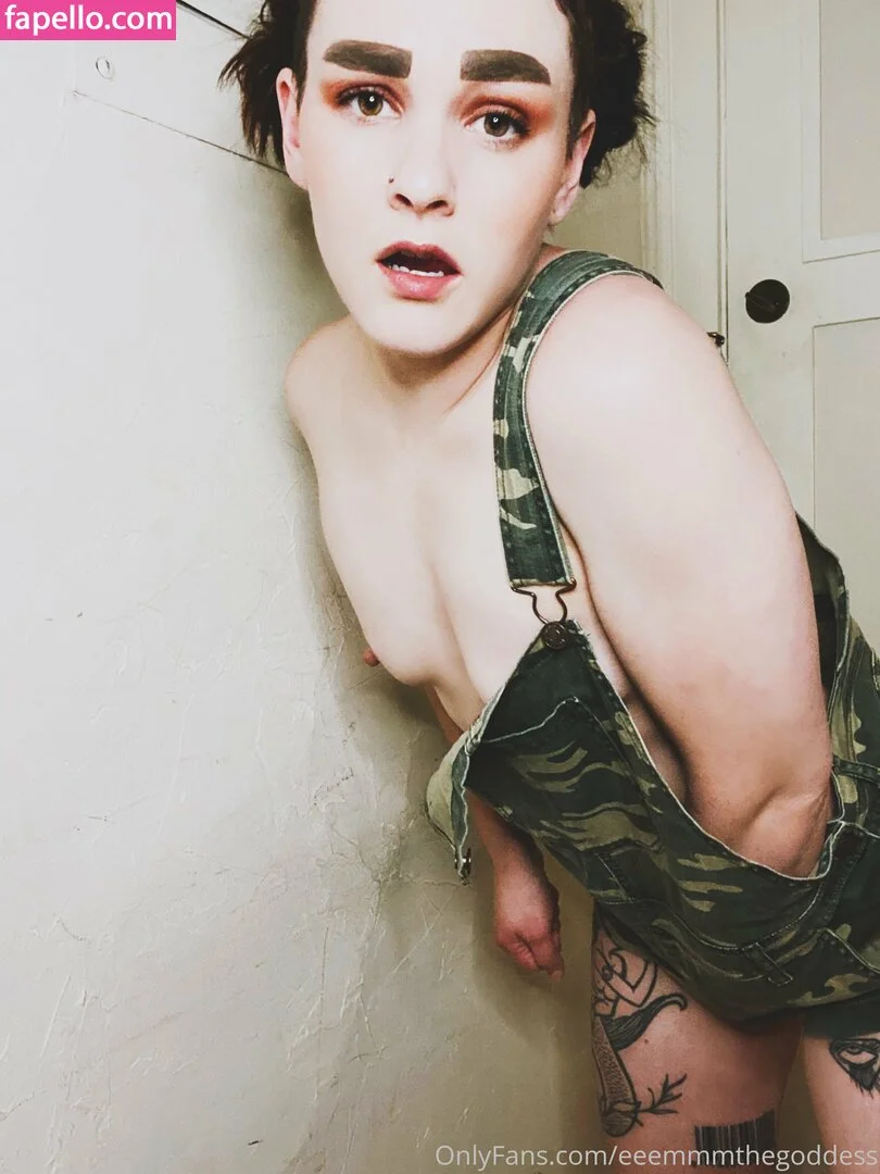 eeemmmthegoddess Onlyfans Photo Gallery 